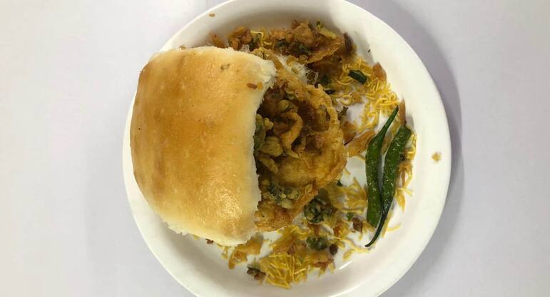 vada pav franchise in india